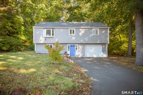 43 Austin Ave, East Haven, CT, 06512-4708 | Card Image