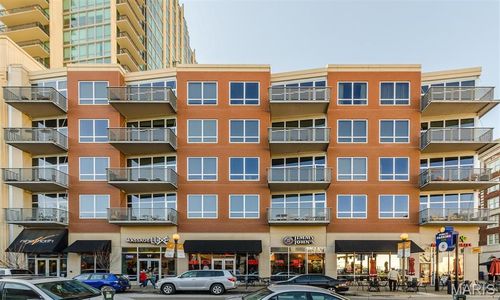 unit-605-9 N Euclid Ave, Saint Louis, MO, 63108-1484 | Card Image