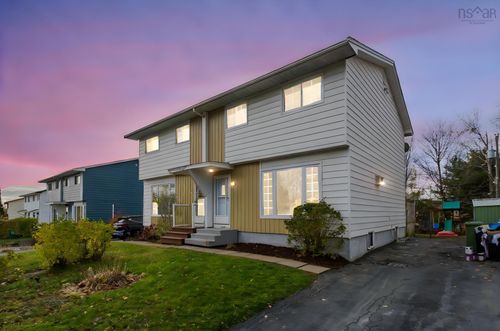 23 Nordic Cres, Lower Sackville, NS, B4C2E4 | Card Image