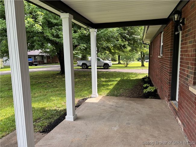 2318 Lake View Dr, Home with 4 bedrooms, 2 bathrooms and null parking in Austin IN | Image 13