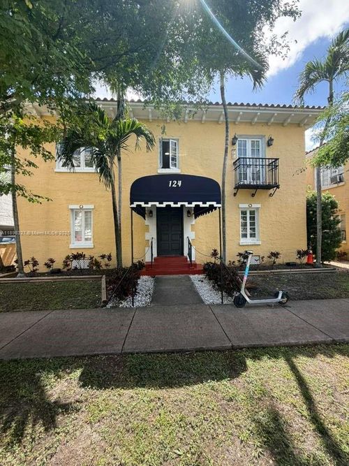 apt-8-124 Mendoza Ave, Coral Gables, FL, 33134-4079 | Card Image