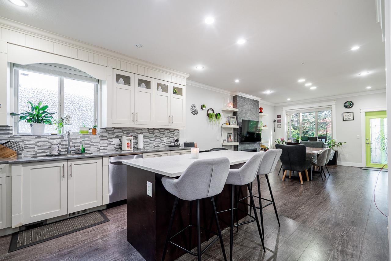 Residential in Maple Ridge 5