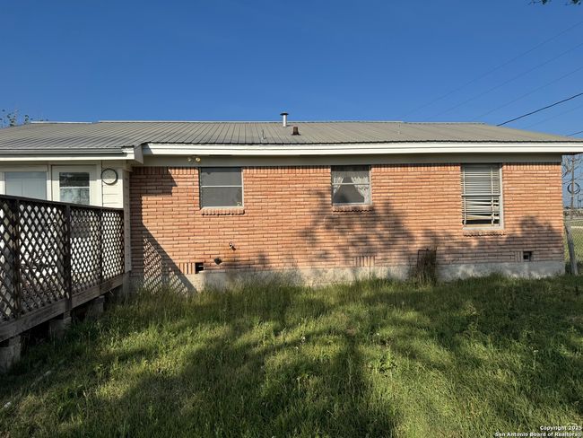 3810 S US-181 N Sunset Strip St, House other with 3 bedrooms, 1 bathrooms and null parking in Kenedy TX | Image 13