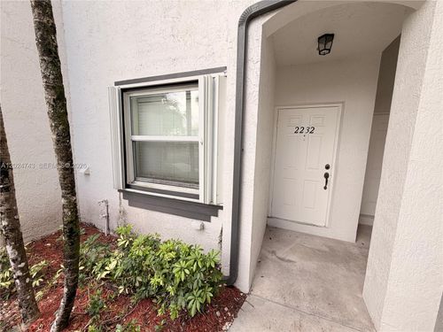 2232-1-2232 Se 26th Ln, Homestead, FL, 33035 | Card Image
