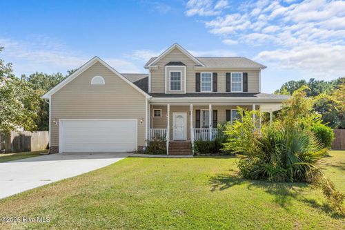 100 Corolla Ct, Jacksonville, NC, 28546-8165 | Card Image