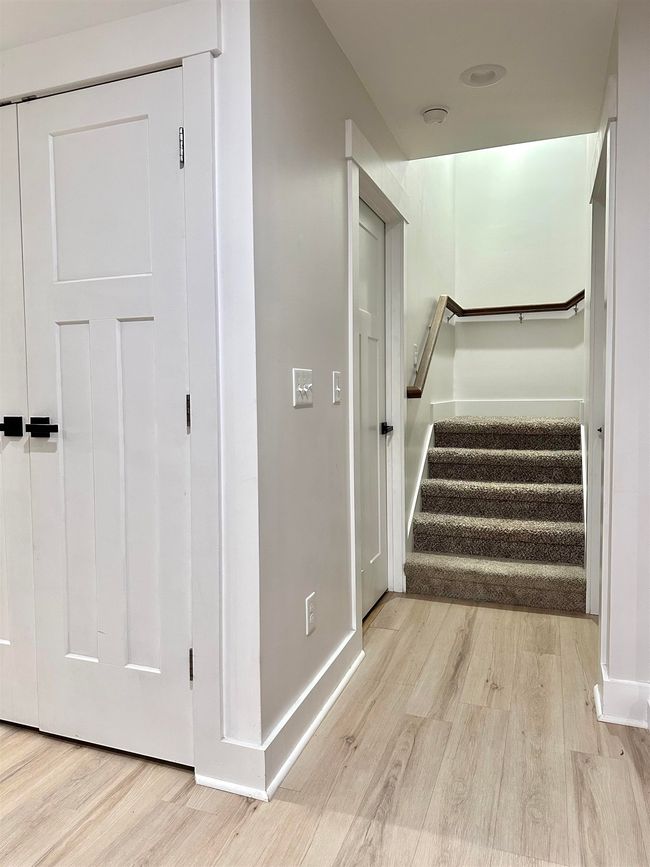Stairs to Bonus Room | Image 20