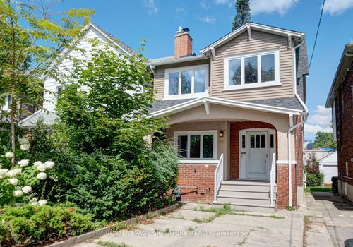 68 Ostend Ave, Toronto, ON, M6S1L6 | Card Image