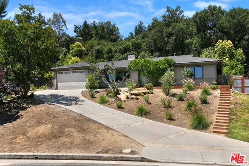 4647 Cerrillos Drive, Woodland Hills, CA, 91364 | Card Image
