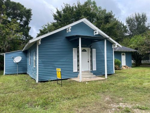 309 E Pine St, Daisetta, TX, 77533 | Card Image