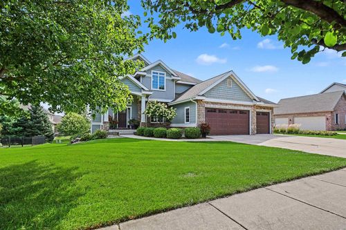 2022 Foggy Mountain Pass, WAUNAKEE, WI, 53597-2354 | Card Image