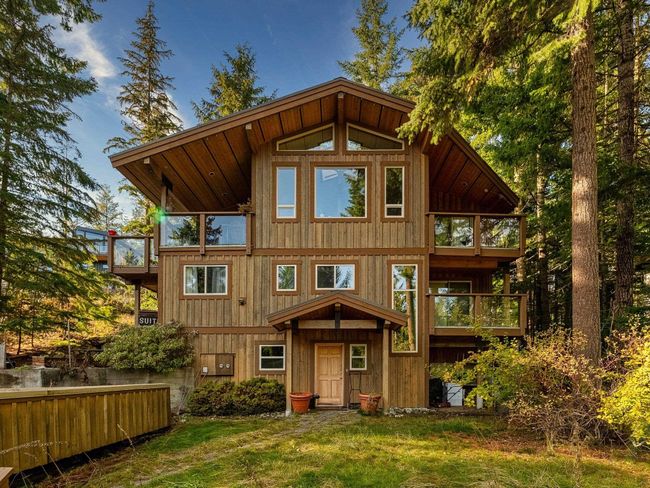 8349 Needles Drive, House other with 6 bedrooms, 3 bathrooms and 6 parking in Whistler BC | Image 2