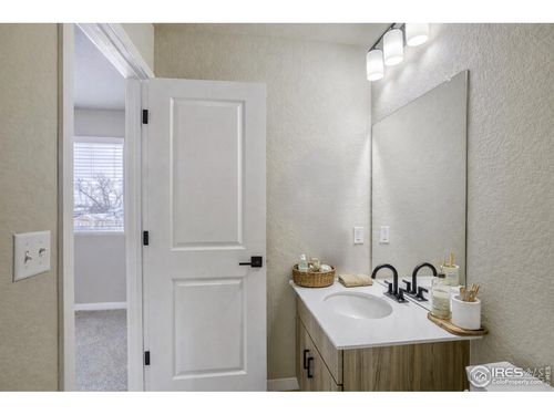 2379 E Suniga Rd, Fort Collins, CO, 80524-9328 | Card Image