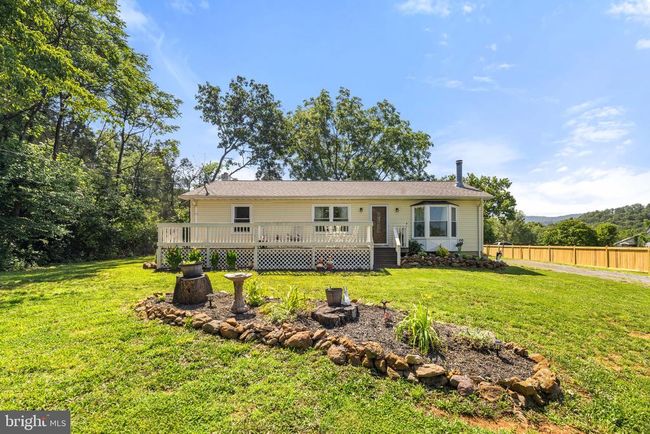 381 Youngs Dr, House other with 2 bedrooms, 2 bathrooms and null parking in FRONT ROYAL VA | Image 4