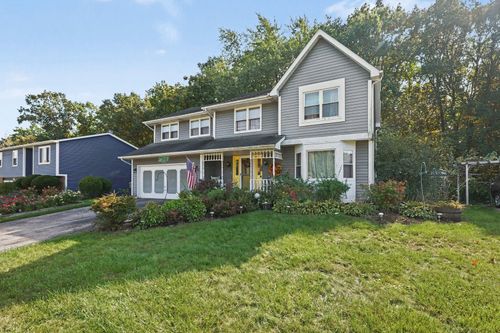 2421 Mallard Dr, Lindenhurst, IL, 60046-8507 | Card Image