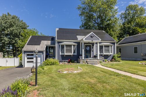 465 Evers Street, Bridgeport, CT, 06610 | Card Image