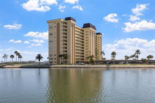 202-4775 Cove Cir, St Petersburg, FL, 33708-2859 | Card Image