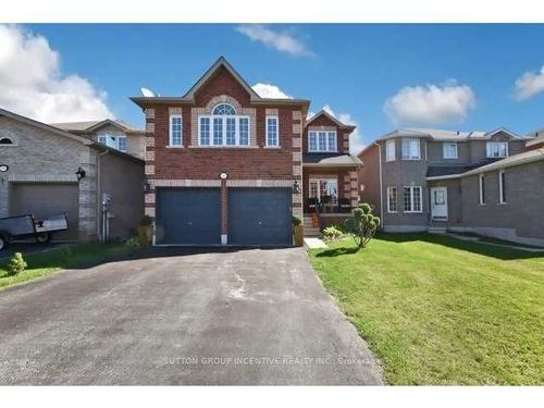 68 Joseph Crescent, Barrie, ON, L4N0Y1 | Card Image