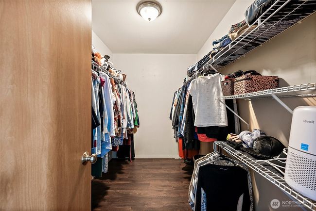 Primary walk-in closet | Image 23