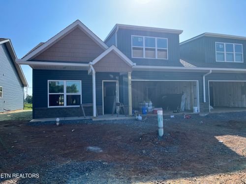7352 Whispering Creek Ln, Powell, TN, 37849-4481 | Card Image