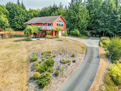 7645 Nw Lenox Ln, Silverdale, WA, 98383-7393 | Card Image