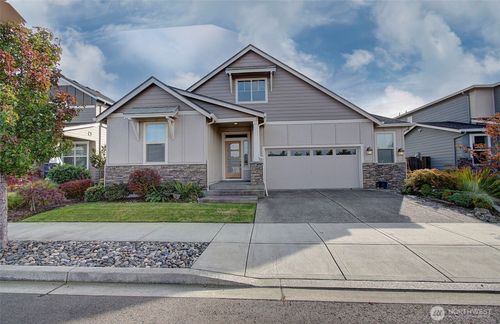 5305 Ne 134th St, Vancouver, WA, 98686-4909 | Card Image