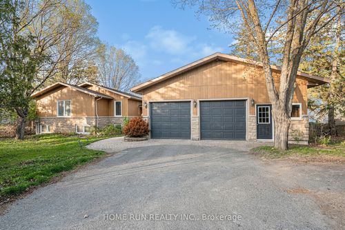 2840 Barlow Cres, Dunrobin, ON, K0A1T0 | Card Image