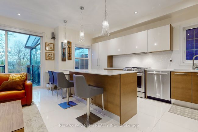 25 Crispin Crt, House other with 4 bedrooms, 4 bathrooms and 4 parking in Markham ON | Image 17