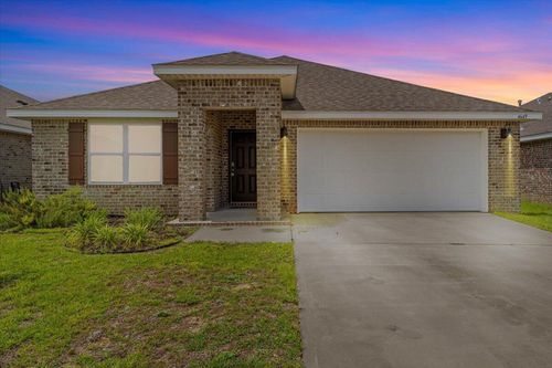 4649 Honor Guard Way, Crestview, FL, 32539-8414 | Card Image