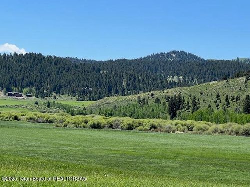 5000 Spring Creek Rd, Fairview, WY, 83119 | Card Image