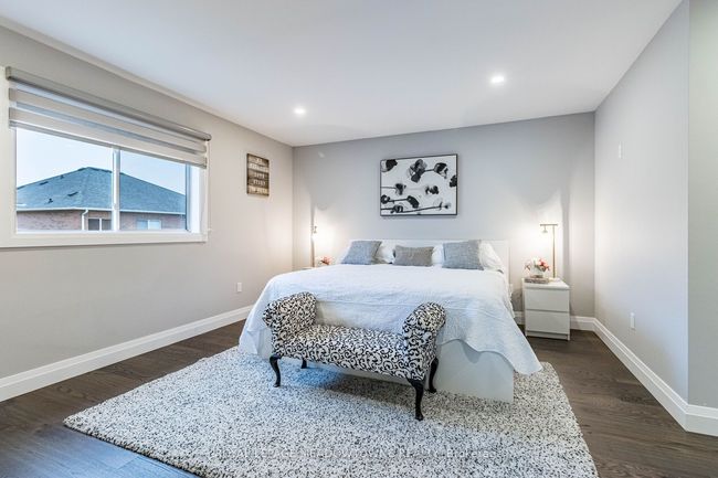 20 Sloan Dr, House other with 4 bedrooms, 4 bathrooms and 2 parking in Milton ON | Image 13