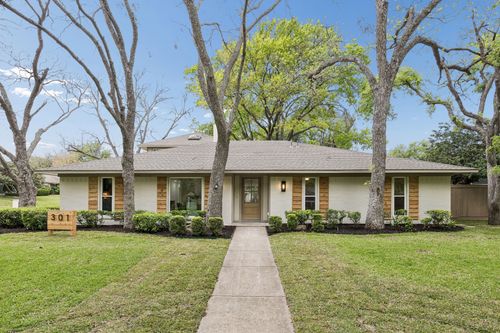 301 Canyon Ridge Dr, Richardson, TX, 75080-1902 | Card Image