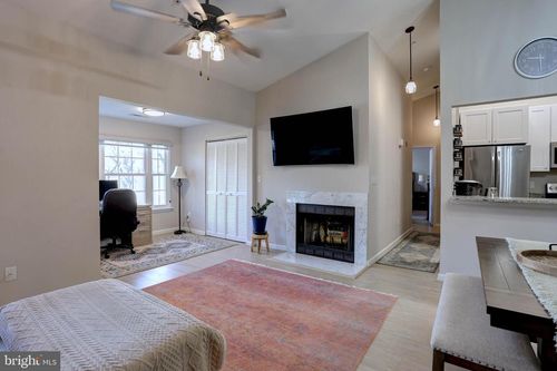 apt-302-602 Moonglow Rd, ODENTON, MD, 21113-2448 | Card Image