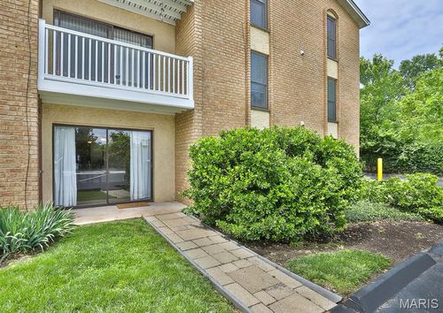 1b-444 N Clay Ave, Saint Louis, MO, 63122-3960 | Card Image