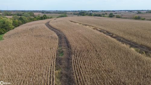 160 A 450th St, Chariton, IA, 50049 | Card Image