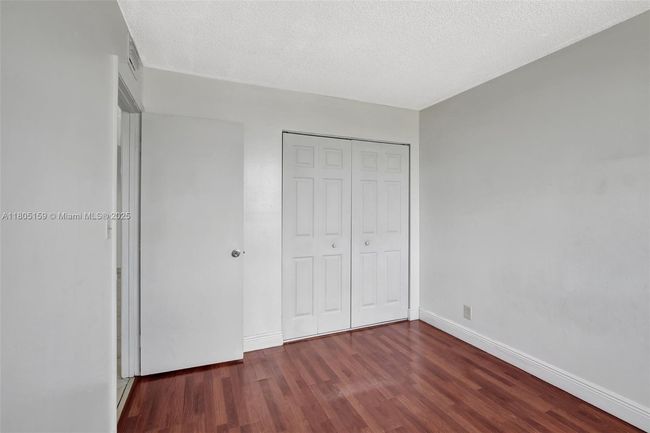 APT-401 - 8720 N Sherman Cir, Condo with 2 bedrooms, 2 bathrooms and null parking in Miramar FL | Image 26