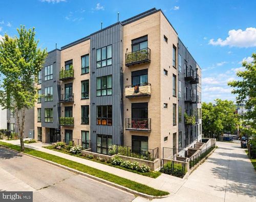 7-1016 17th Pl Ne, WASHINGTON, DC, 20002-7608 | Card Image