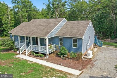 2836 Tidewater Trail, House other with 3 bedrooms, 3 bathrooms and null parking in Jamaica VA | Image 3