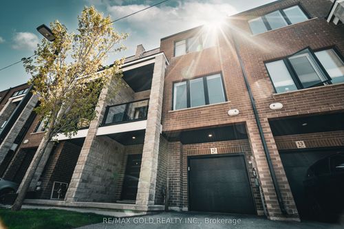 12-33 Jarvis St, Brantford, ON, N3T4A7 | Card Image