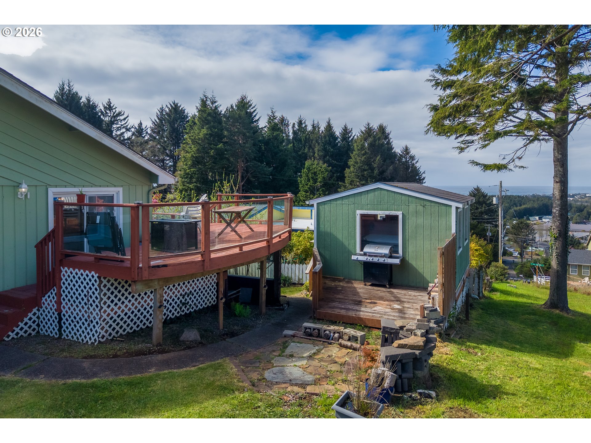 Residential in LincolnCity 3