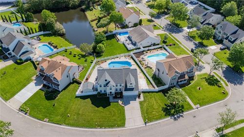 1932 English Oak Ct, Virginia Beach, VA, 23453-7088 | Card Image