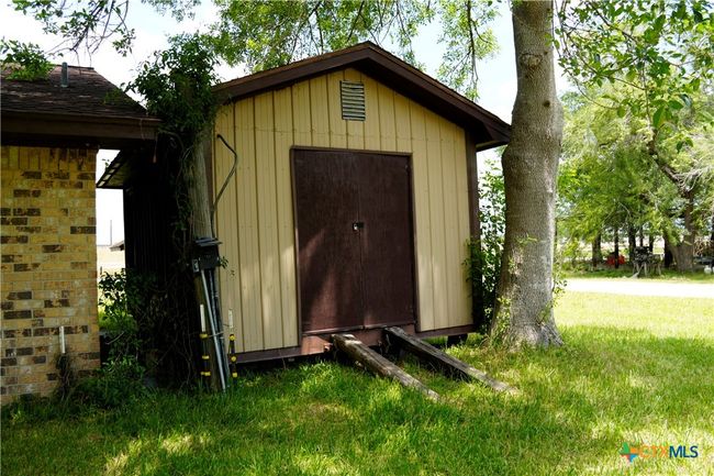 523 Blake St, House other with 4 bedrooms, 3 bathrooms and null parking in Victoria TX | Image 40