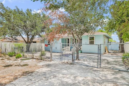 4913 S 26th St, Mcallen, TX, 78503-8672 | Card Image