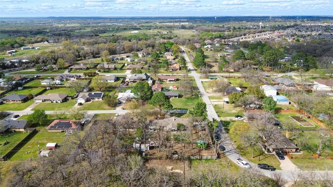 501 Cortes St, House other with 5 bedrooms, 3 bathrooms and null parking in Krugerville TX | Image 37