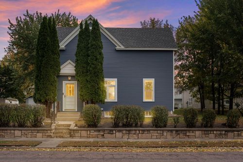 205 N Renville St, Winthrop, MN, 55396-7500 | Card Image