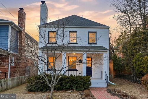 5520 N Capitol St Nw, WASHINGTON, DC, 20011-2322 | Card Image