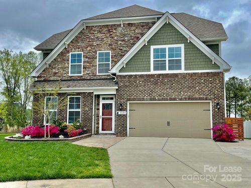 3044 Spinner Ct, Denver, NC, 28037-7875 | Card Image