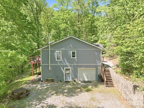302 Rich Mountain Rd, Flat Rock, NC, 28731-7798 | Card Image