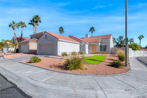 3220 Beacon Shores Cir, Las Vegas, NV, 89117-0125 | Card Image