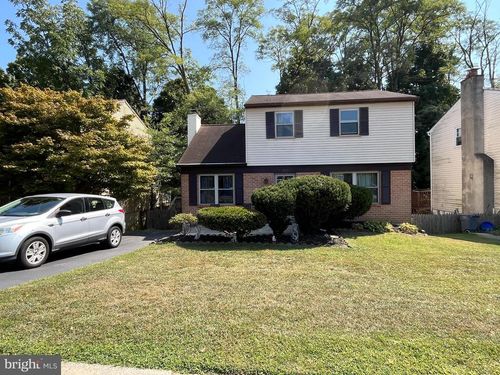 315 Crescent Hill Drive, HAVERTOWN, PA, 19083 | Card Image