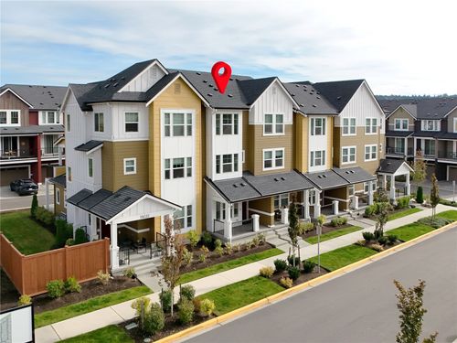 19332 Ne 69th Circle, Redmond, WA, 98052 | Card Image